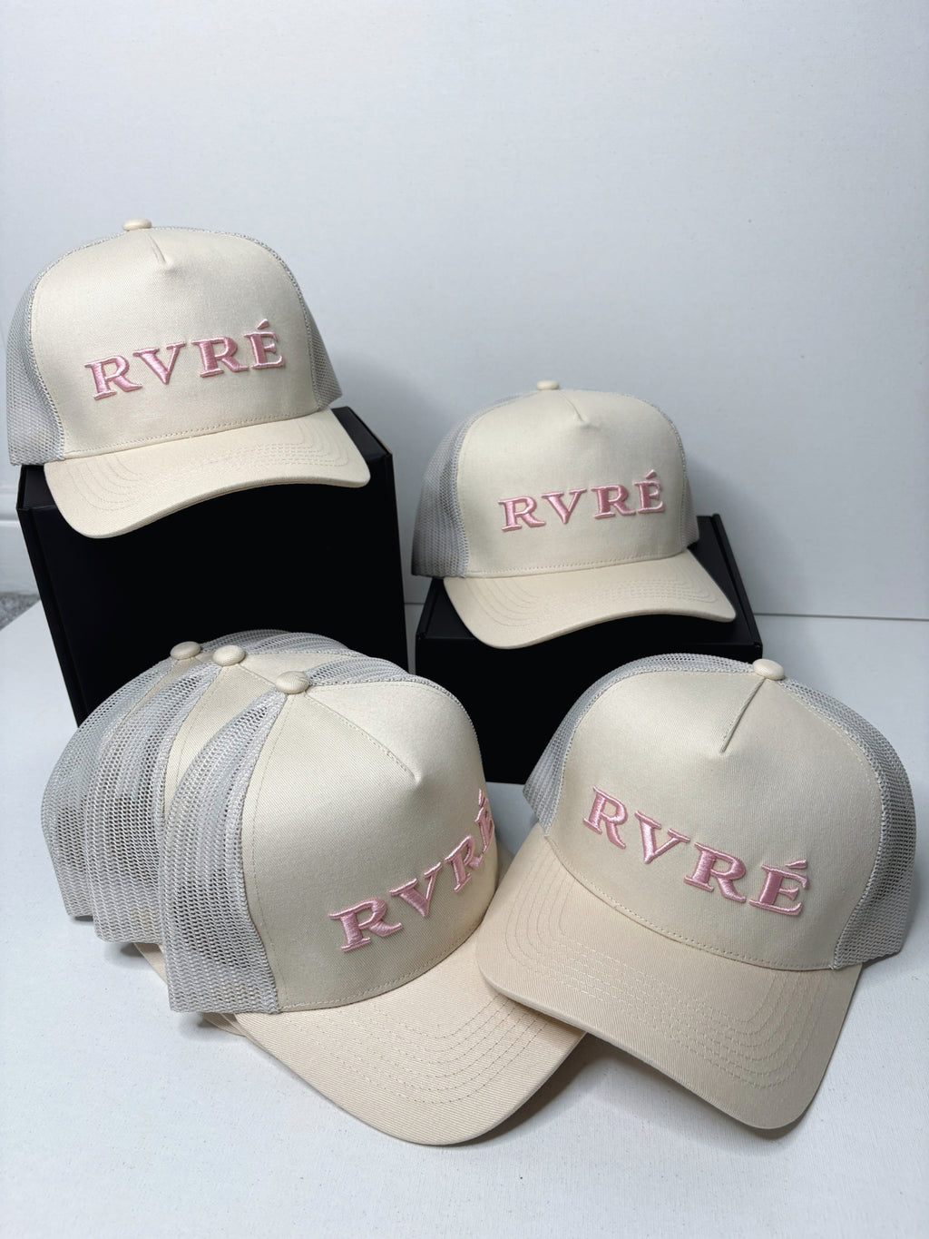 Unisex pink logo cap