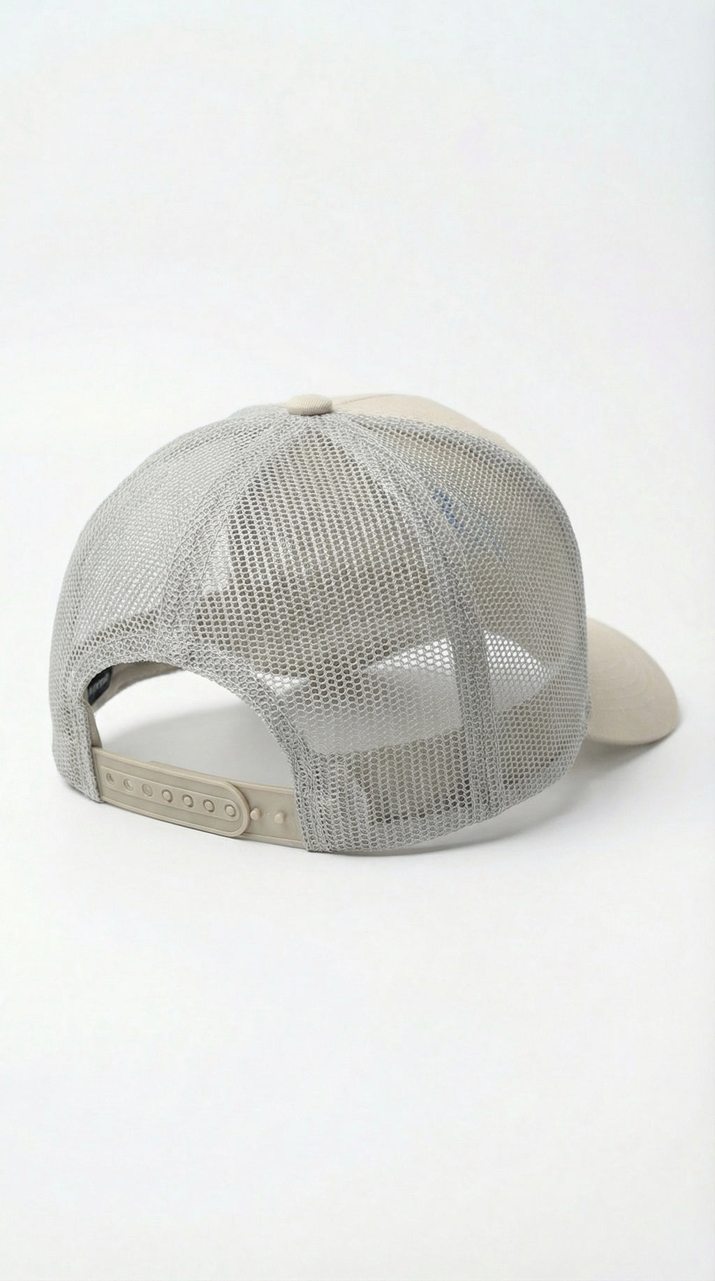Stone logo cap